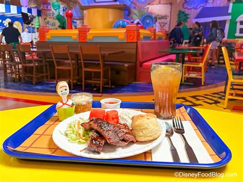 What's New at Disney's Hollywood Studios: We Ate at the NEW Roundup ...