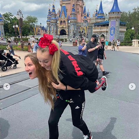 JoJo Siwa Hints at Reconciliation with Ex-Girlfriend Kylie Prew