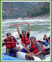 Rishikesh Whitewater Rafting Trip, White Water Rafting Trip in India ...