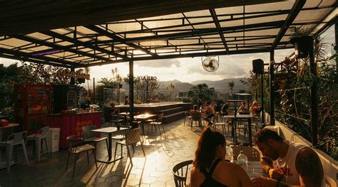 VIAJERO HOSTEL MEDELLIN - Hostel Reviews, Photos, Rate Comparison ...