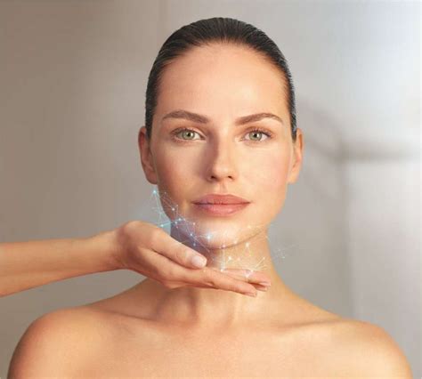 ABOUT US – skeyndor