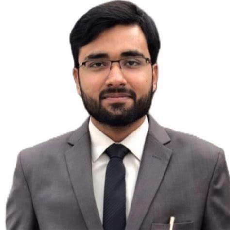 Talha - Cellular biology teacher - ₹1225/h