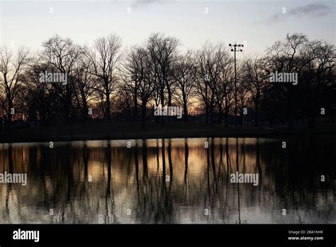 Sunset in Kosciuszko Park, Milwaukee Wisconsin Stock Photo - Alamy