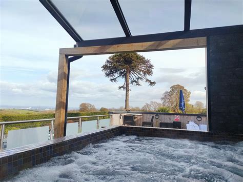 THE SPRINGFIELD HOTEL (Pentre Halkyn) - Hotel Reviews, Photos, Rate ...