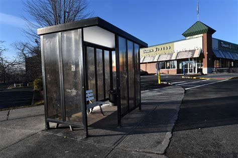 Hamden Plaza bus stop staying put, officials say