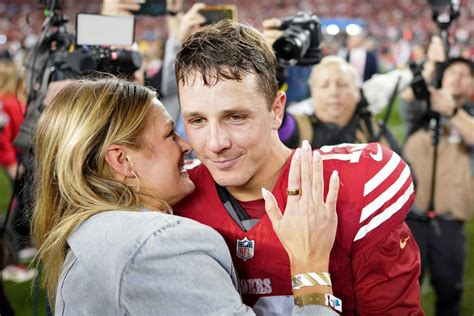 TRENDING: San Francisco 49ers Super Bowl Quarterback Gets Married To ...