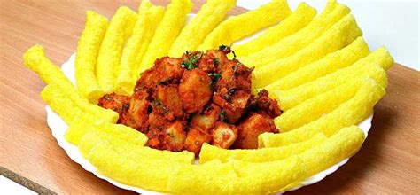 मुंह में पानी ला देने वाली तीखी चटपटा गुजराती आलू चाट Bhungla Batata