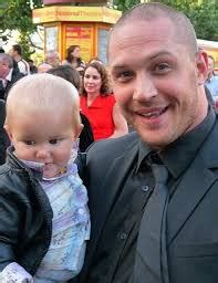 Tom Hardy Family Wife Son Daughter Father Mother Age Height Biography ...