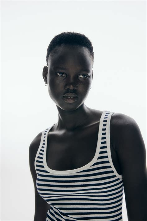 H&M Sleeveless Maxi Dress at Mall of America® in Bloomington, MN