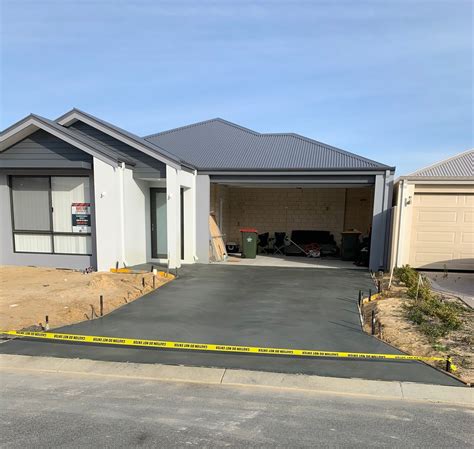Concrete Driveway Cost in Perth: Analysis & Benefits