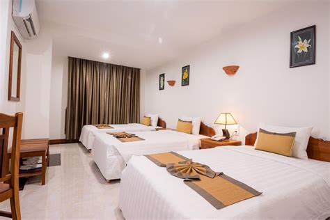 Relax Hotel Restaurant: Pictures & Reviews - Tripadvisor