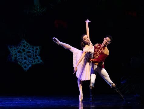 Nutcracker Joffrey Ballet