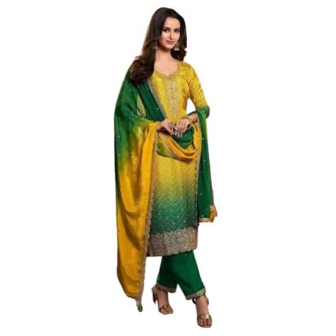 ट्रेंड में छाए हुए हैं दुपट्टा के साथ आने वाले ये Kurti Pant Set, पहन ...