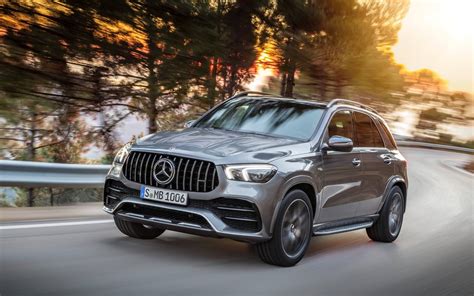 2023 Mercedes-Benz GLE photos - 1/1 - The Car Guide