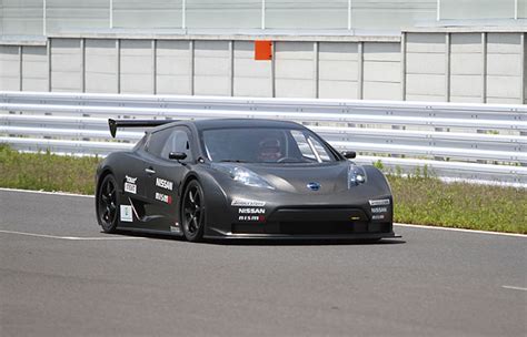 日産自動車のEV、「リーフ…：日産「リーフ」、レーシングカーモデル 写真特集：時事ドットコム