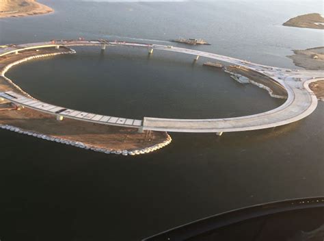 Rafael Viñoly Architects | Puente Laguna Garzon: Recent Construction ...