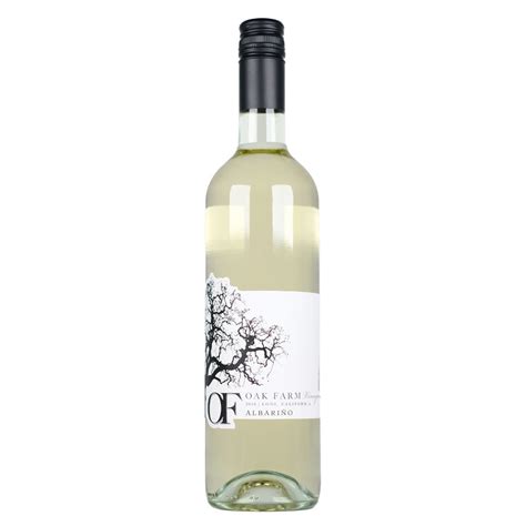 Oak Farm Vineyards Albarino white wine