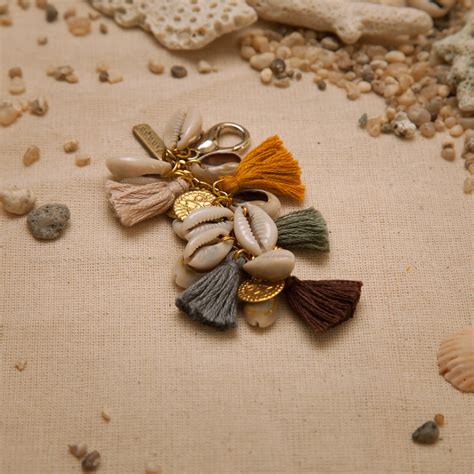 Earthy Shell Coin Keycharm | Dhaaga Life