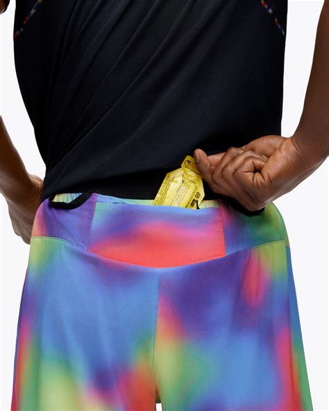 HOKA®公式サイト【7インチ ショーツ|7 INCH SHORT 1135028 | メンズ】ホカ オネオネ™