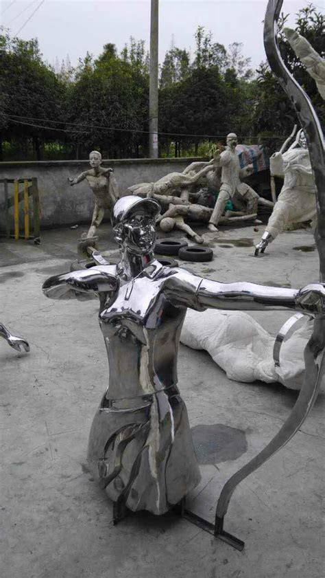 不锈钢雕塑1_不锈钢雕塑_长沙开罗雕塑工艺品有限公司|长沙玻璃钢雕塑|长沙不锈钢雕塑