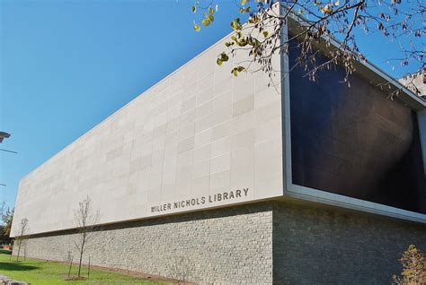 University of Missouri-Kansas City: Miller Nichols Library Addition ...