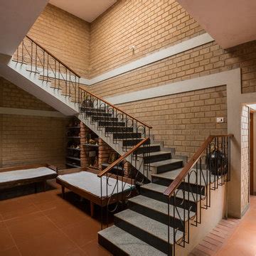 Indian Staircase Design Ideas, Inspiration & Images | Houzz - July 2026 ...