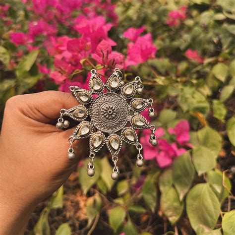 Shop Rings at Jewels and Stones India | Jewels and Stones India