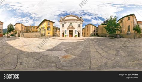 Image result for 360 Degrees Image Equirectangular