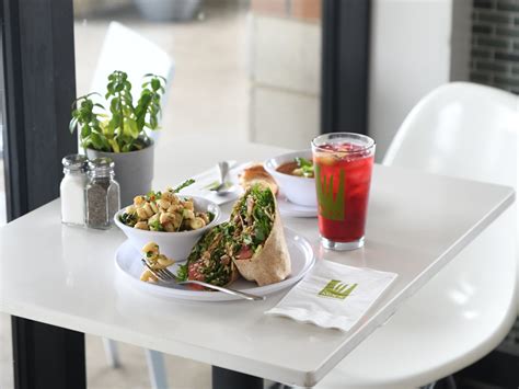 Country Club Plaza — The Mixx