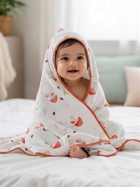 Muslin Bath Towel for Baby with Hood - Shop Soft Baby Wrapping Towels ...