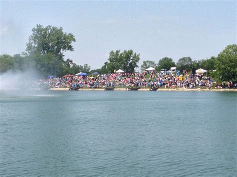 Willow Creek Community Church Office Photos | Glassdoor