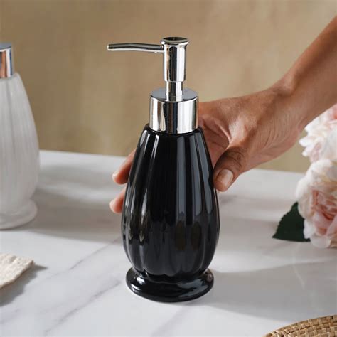 Glazed Ceramic Soap Dispenser Online - Premium Dispenser | Nestasia