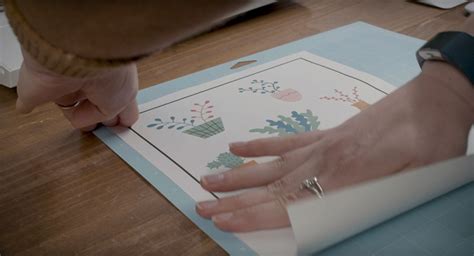 How to Make Stickers Using Cricut Maker 的图像结果