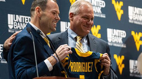 New West Virginia coach Rich Rodriguez says leaving for Michigan 17 ...