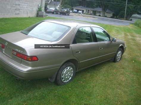 1999 Toyota Camry