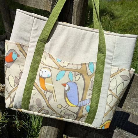 Bag Pattern Using Inkskape 的图像结果