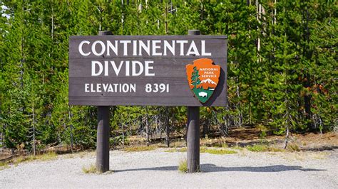 Continental Divide Sign