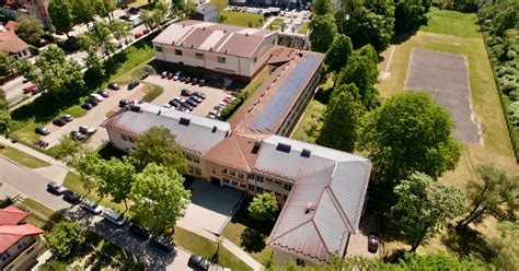 Najwyższa zdawalność w I LO i Technikum Tischnera - Limanowa.in