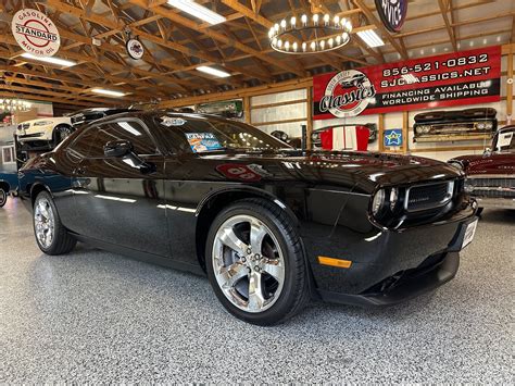 2013 Dodge Challenger | American Muscle CarZ