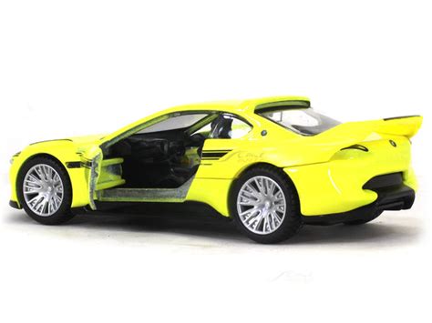 BMW 3.0 CSL Hommage 1:44 Maisto scale model car | Scale Arts India