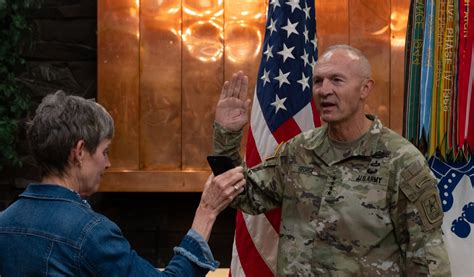 Gen. Randy George sworn in as 41st Army Chief of Staff | Article | The ...