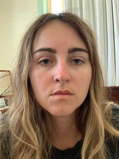 This is me.. I was a healthy happy mum.. travelling 2 weeks before life ...