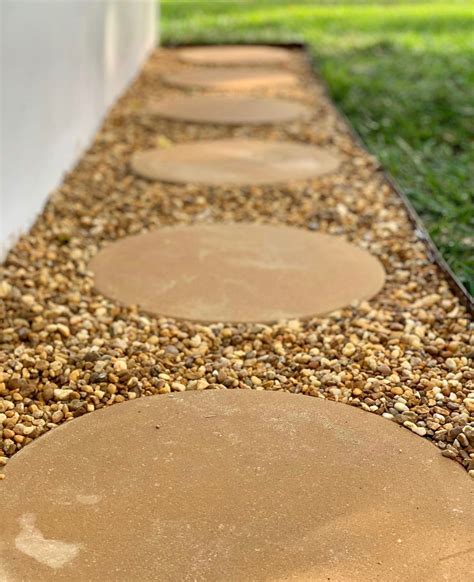 Concrete Patio Round Stepping Stones