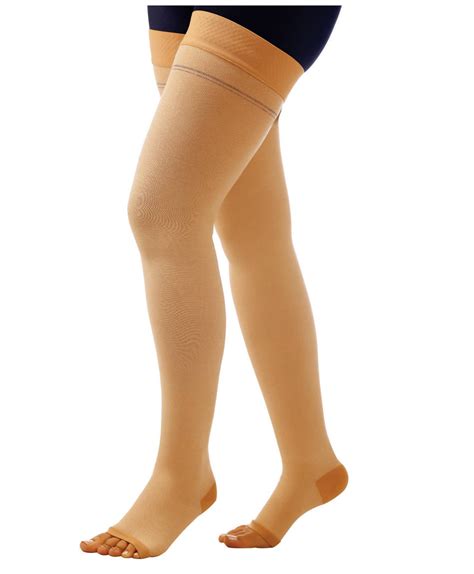 Full Leg Compression Stockings 的图像结果