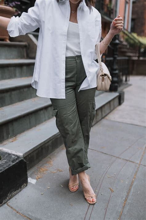 Womens Cargo Pants Outfit