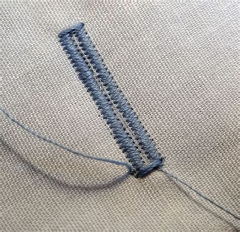 How to Make Buttonholes by Hand Tutorial 的图像结果