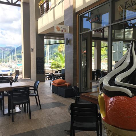 Eden Plaza Seychelles – TripHock