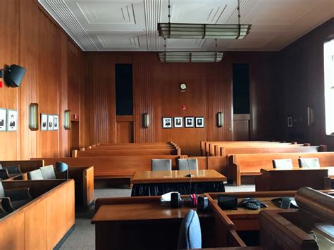 Urban Spelunking: Racine County Courthouse