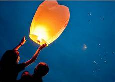 costo lanterne volanti lanterne volanti sky lantern 30 pz bianche mongolfiera costo lanterne volanti lanterne volanti sky lantern 30 pz bianche mongolfiera