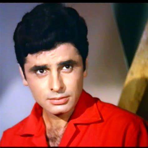 Sanjay Khan Wiki, Biography, Dob, Age, Height, Weight, Affairs and More